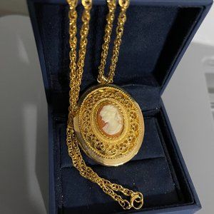 Vintage Lady Cameo Locket Necklace with Gold Chain